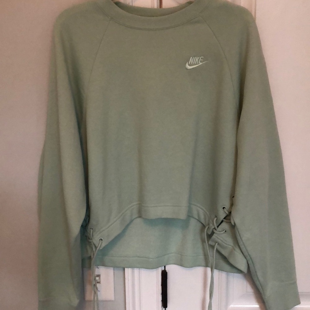 Nike sweatshirt